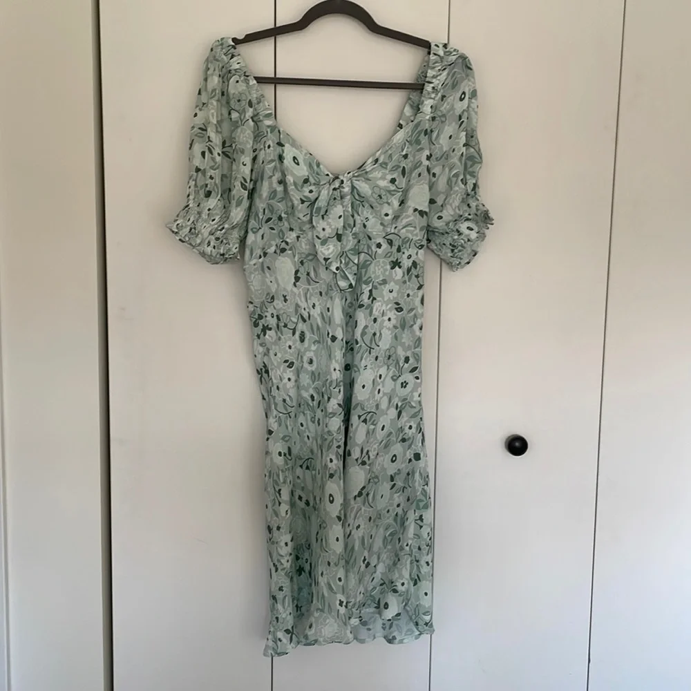 📦 🚚 EVERYTHING MUST GO! Anthropologie Forever That Girl Floral Dress | L - Picture 2 of 5